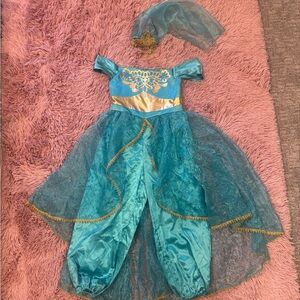 6-8 girls Princess Jasmine Blue and Gold Costume